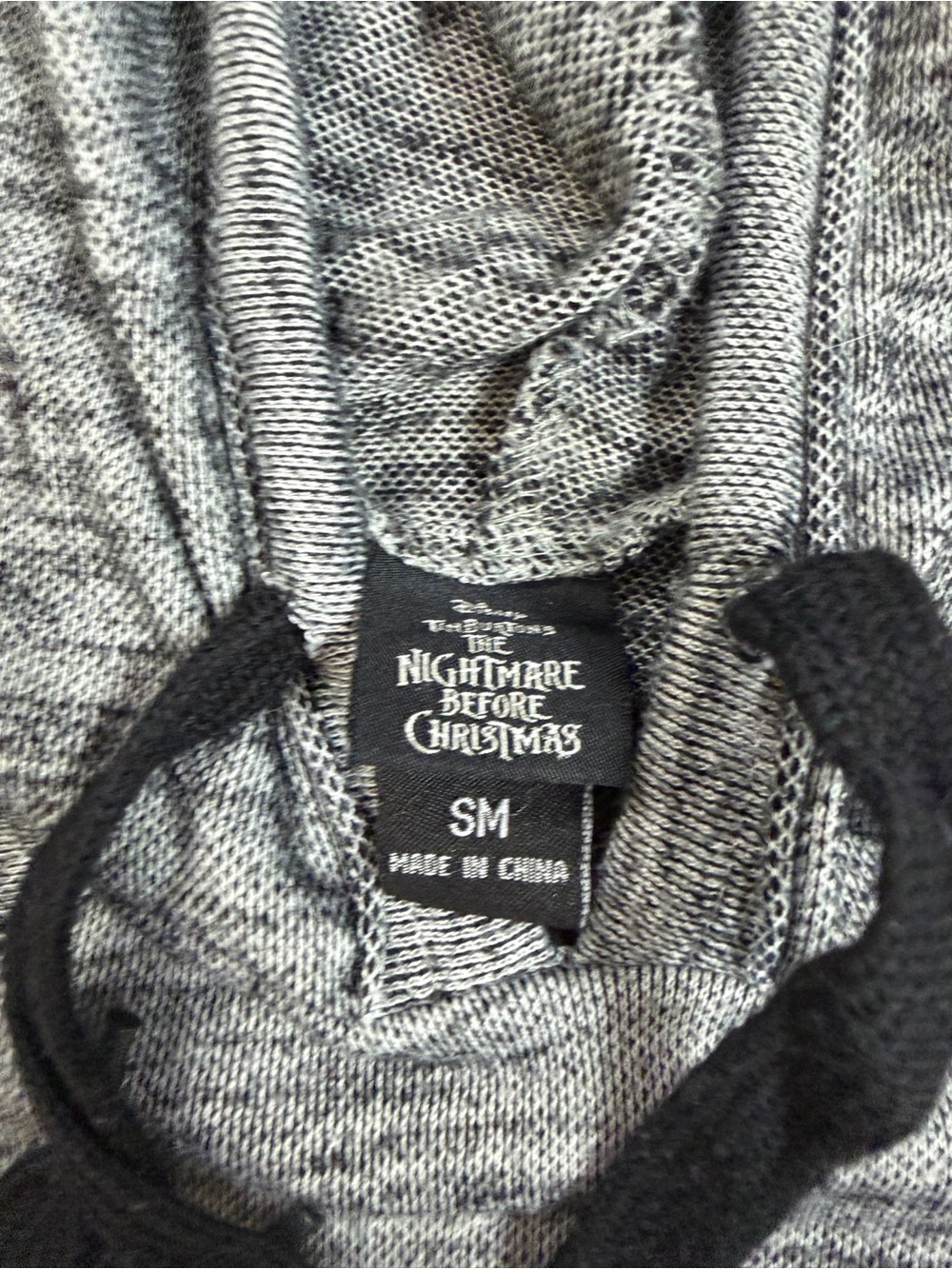 Nightmare Before Christmas Hot Topic Cropped Jack Skellington/Sally Hoodie - Picture 4 of 6